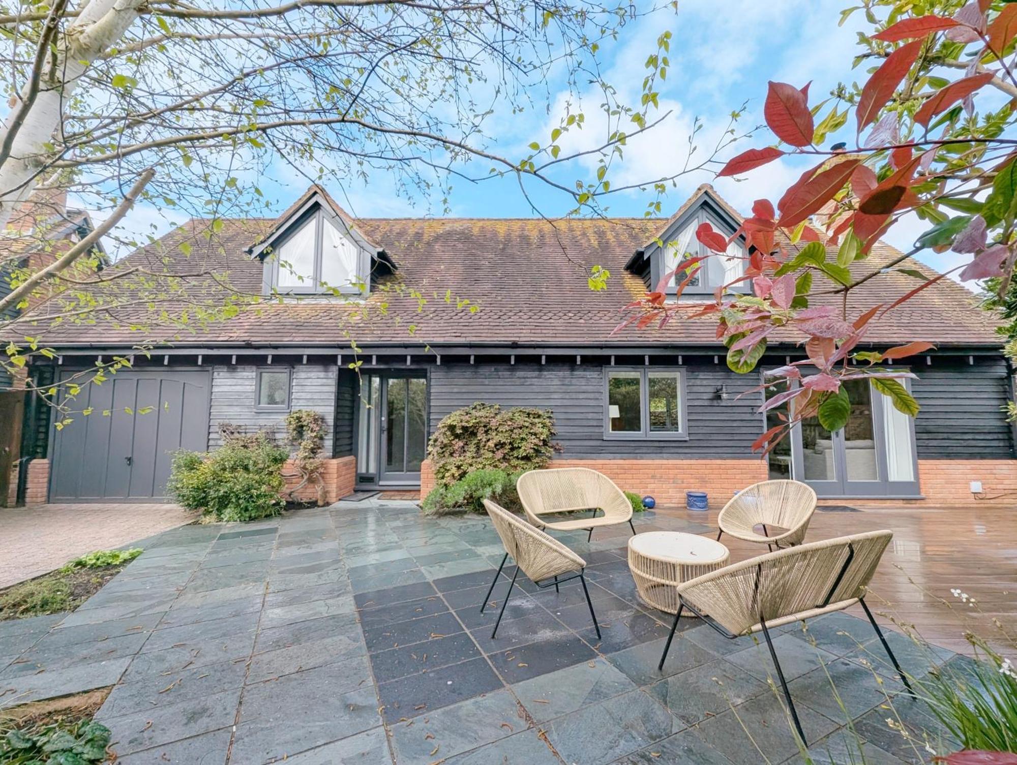 Old Lock Cottage, Birdham Exterior photo